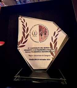 JUNIOREN WELTMEISTERIN STEIRISCHE HARMONIKA