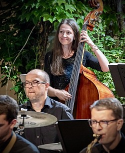 Bettina - Crazy Hauer Big Band