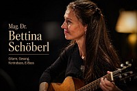 Mag. Dr. phil. Bettina Schöberl musikalisch immer im Einsatz